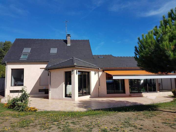 Stores extérieurs Creusot